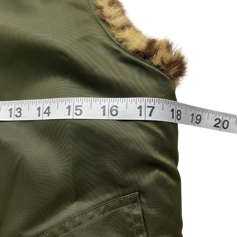 GUESS Reversible Faux Fur Leopard Vest Olive Green Zip Women's‎ Sz S Y2K - Picture 9 of 9